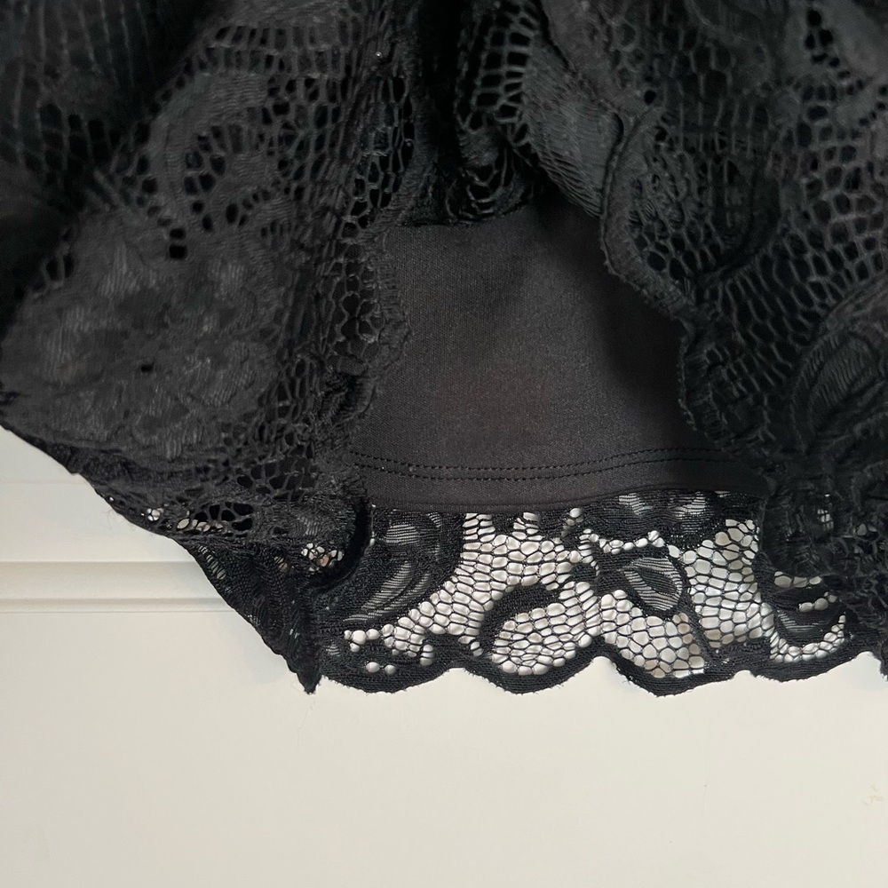 Ambiance Black Long Sleeve Lace Dress – Size L - Picture 5 of 9